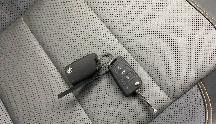 2022 Skoda KUSHAQ STYLE 1.5L TSI DSG, Petrol, Automatic, 17,979 km, Key Close Up