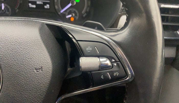 2022 Skoda KUSHAQ STYLE 1.5L TSI DSG, Petrol, Automatic, 17,979 km, Adaptive Cruise Control