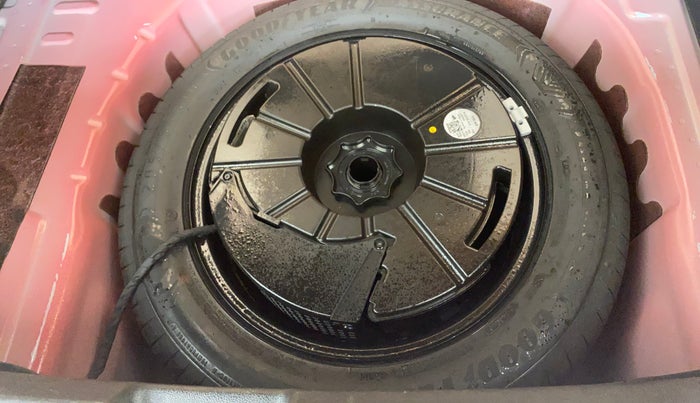 2022 Skoda KUSHAQ STYLE 1.5L TSI DSG, Petrol, Automatic, 17,979 km, Spare Tyre