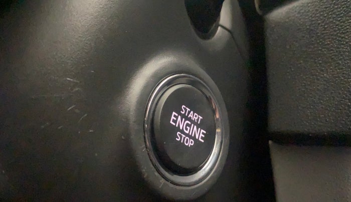 2022 Skoda KUSHAQ STYLE 1.5L TSI DSG, Petrol, Automatic, 17,979 km, Keyless Start/ Stop Button