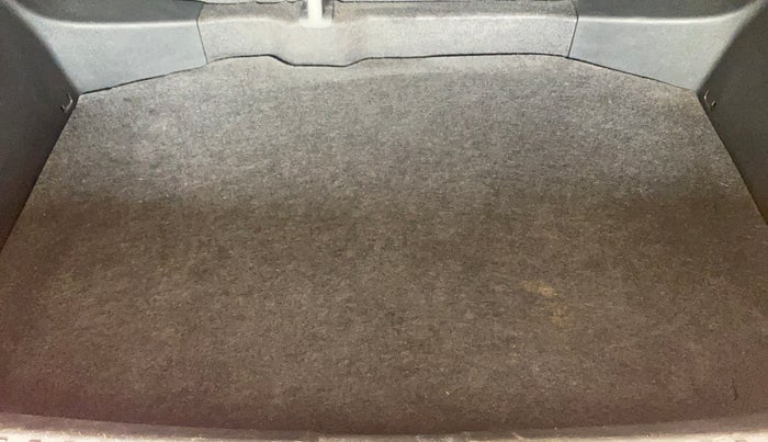 2022 Skoda KUSHAQ STYLE 1.5L TSI DSG, Petrol, Automatic, 17,979 km, Boot Inside