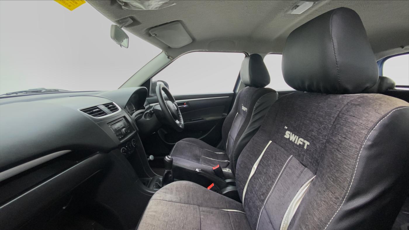 2013 Maruti Swift VDI, Diesel, Manual, 69,047 km, Right Side Front Door Cabin
