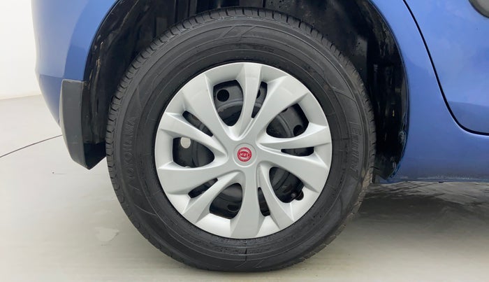 2013 Maruti Swift VDI, Diesel, Manual, 69,047 km, Right Rear Wheel