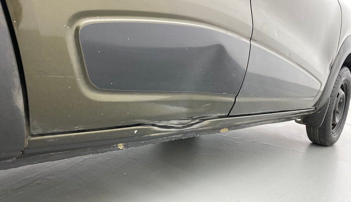 2016 Renault Kwid RXL, Petrol, Manual, 34,593 km, Right running board - Slightly dented