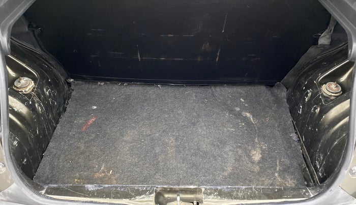 2016 Renault Kwid RXL, Petrol, Manual, 34,593 km, Boot Inside