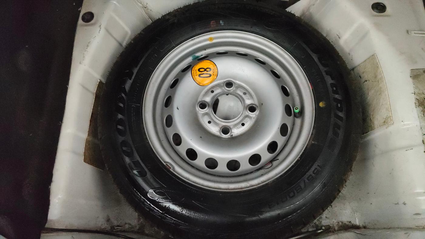 2019 Tata Tiago XZA PETROL, Petrol, Automatic, 1,00,738 km, Spare Tyre