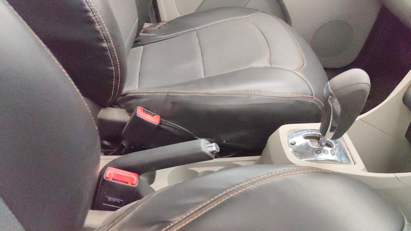 2019 Tata Tiago XZA PETROL, Petrol, Automatic, 1,00,738 km, Gear Lever