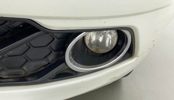 2016 Tata Tiago XZ PETROL, Petrol, Manual, 64,942 km, Left fog light - Not working