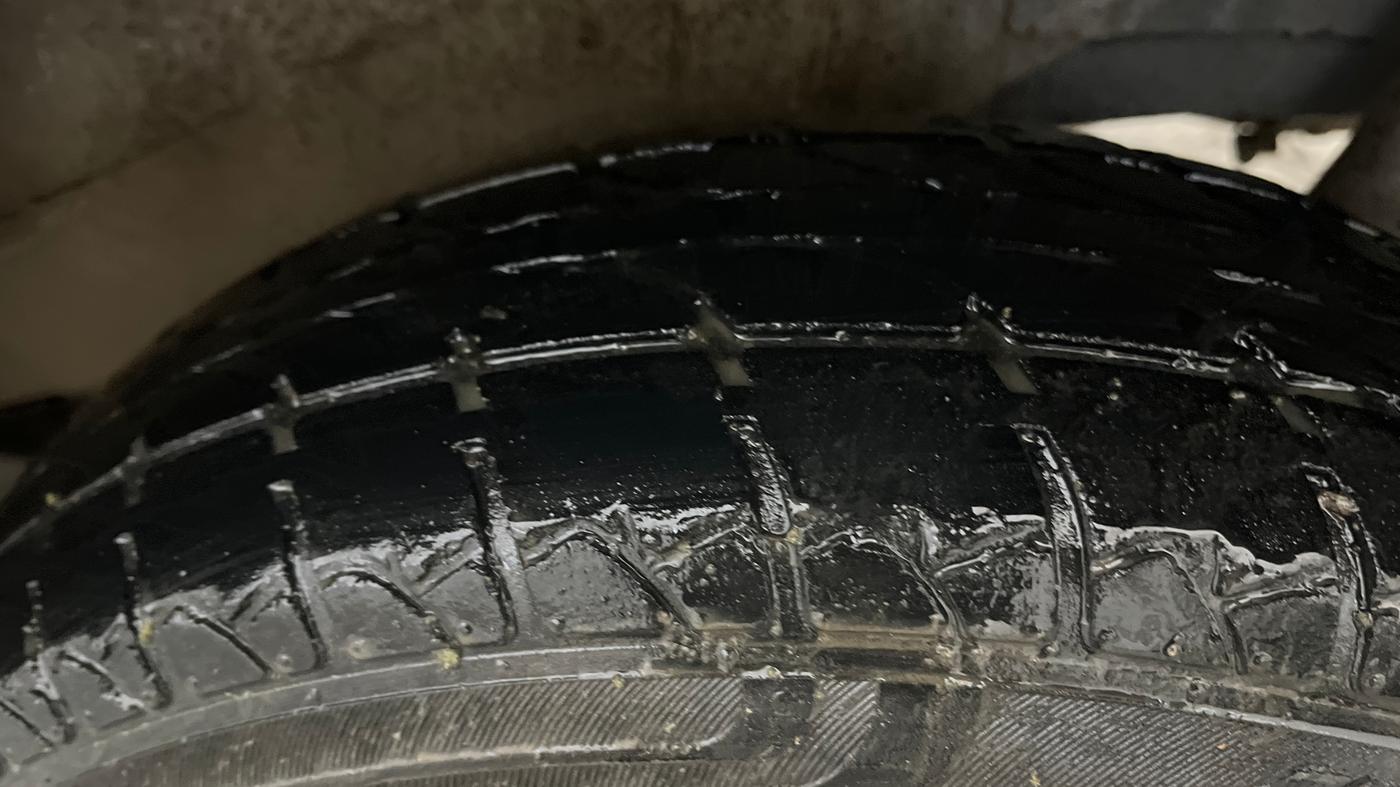 2015 Maruti Wagon R 1.0 LXI CNG, CNG, Manual, 86,745 km, Left Rear Tyre Tread