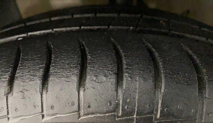 2019 Hyundai NEW SANTRO SPORTZ MT, Petrol, Manual, 30,514 km, Left Front Tyre Tread