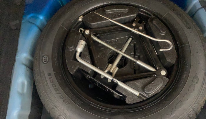 2019 Tata NEXON XZ PLUS PETROL DUAL TONE, Petrol, Manual, 63,944 km, Spare Tyre