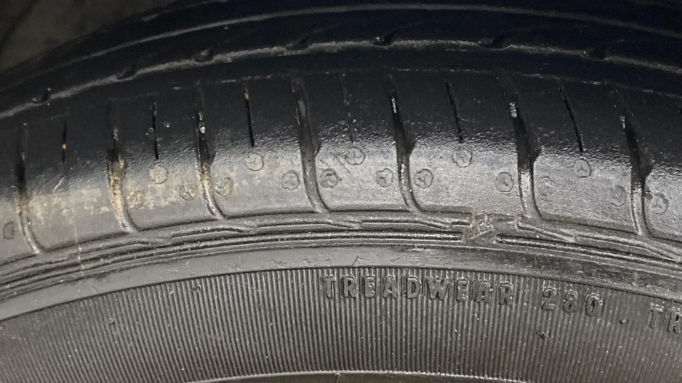 2023 Tata Tiago XZ PLUS PETROL, Petrol, Manual, 45,693 km, Left Front Tyre Tread