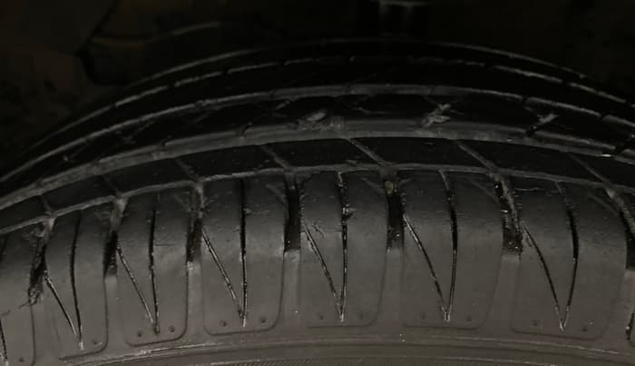 2022 Toyota URBAN CRUISER PREMIUM GRADE MT, Petrol, Manual, 43,721 km, Left Front Tyre Tread