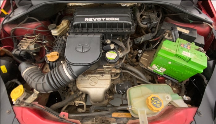 2016 Tata Tiago XZ PETROL, Petrol, Manual, 66,138 km, Open Bonet