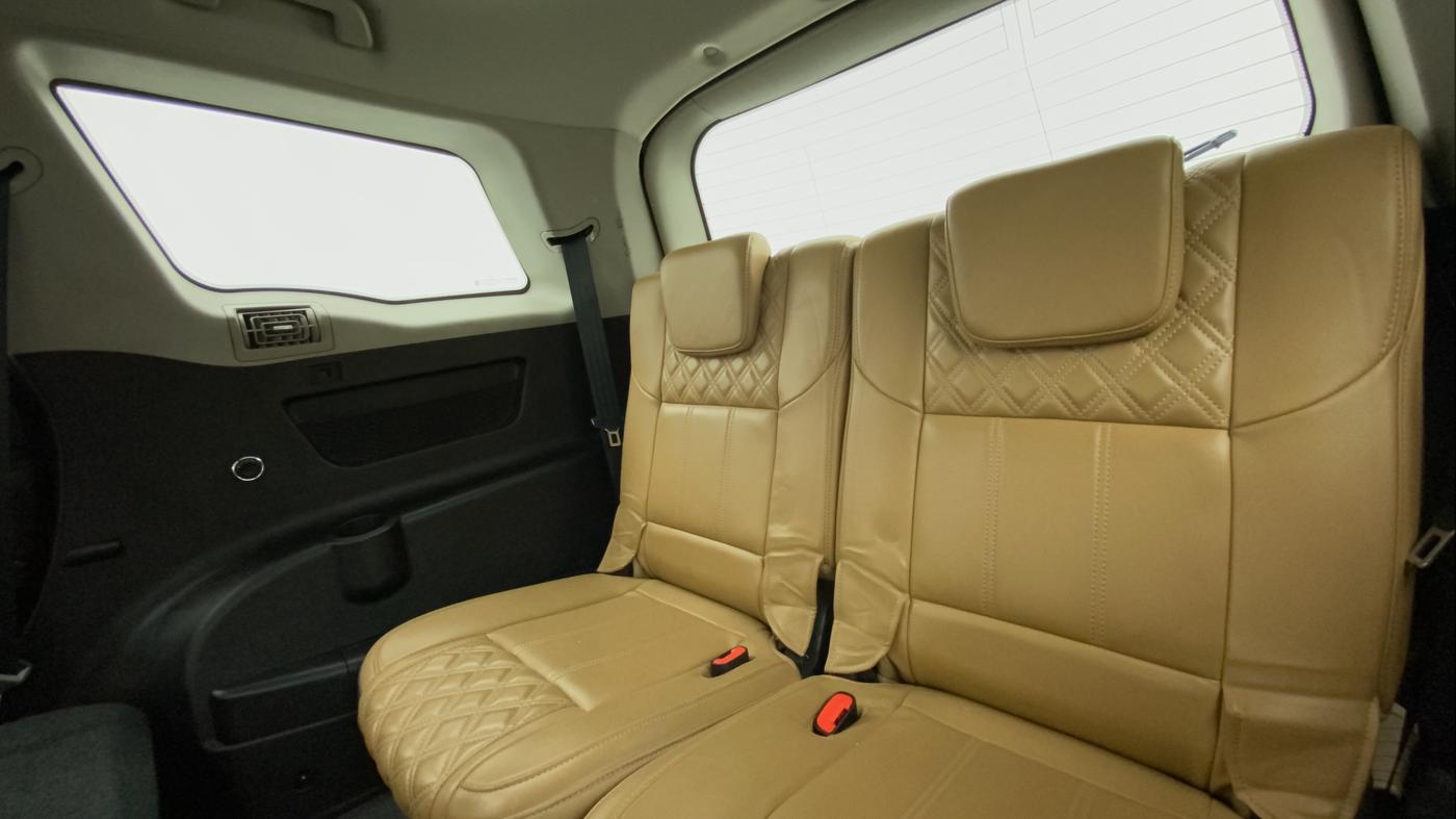 2019 Mahindra XUV500 W11 (O), Diesel, Manual, 39,098 km, Third Seat Row ( optional )