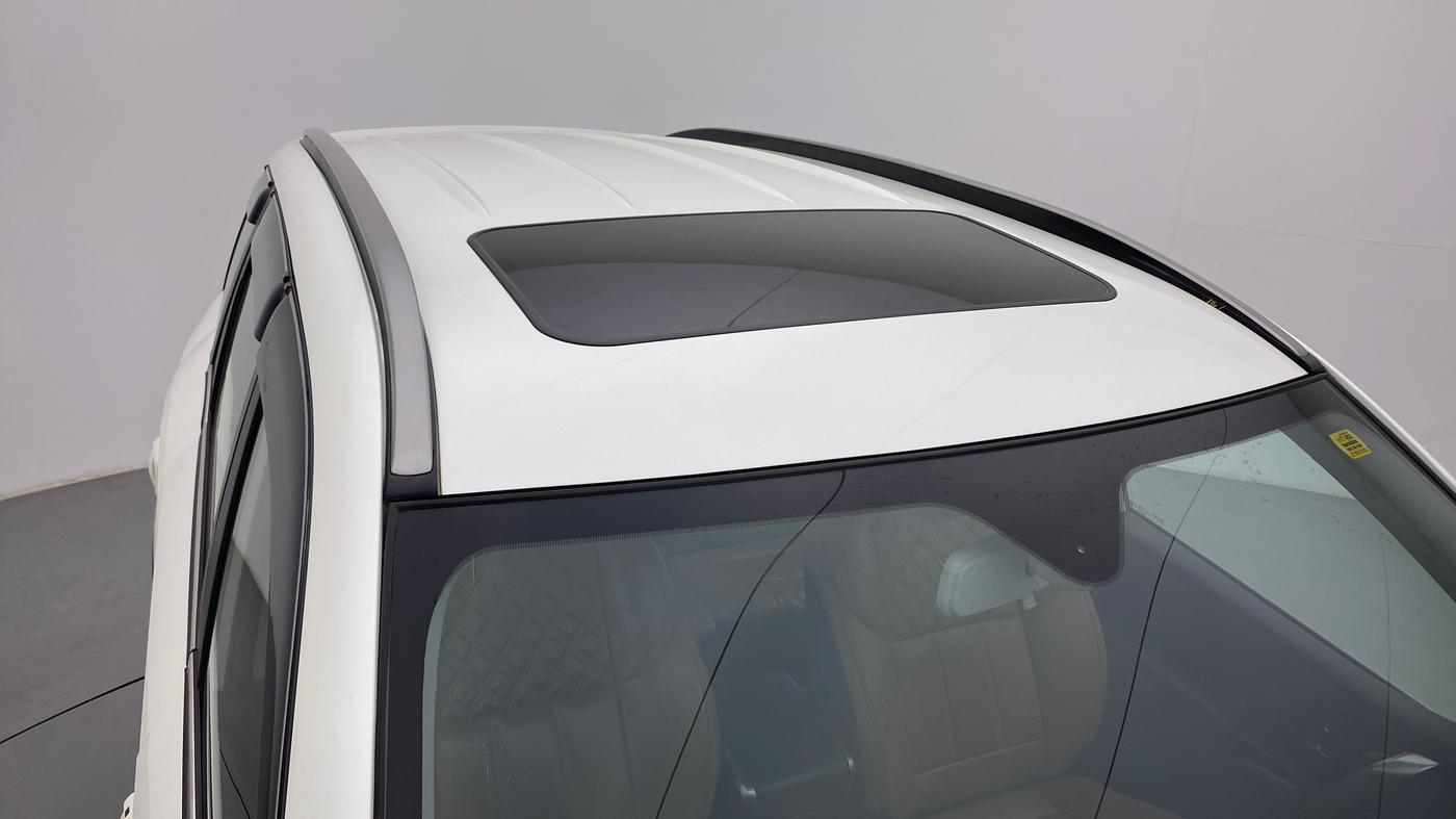 2019 Mahindra XUV500 W11 (O), Diesel, Manual, 39,098 km, Roof