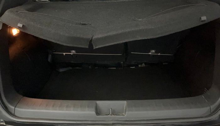 2021 Nissan MAGNITE XV PREMIUM, Petrol, Manual, 38,355 km, Boot Inside