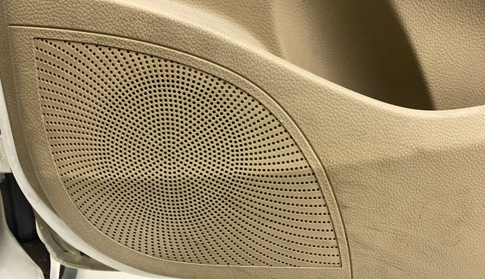 2016 Hyundai Eon SPORTZ, Petrol, Manual, 91,584 km, Speaker