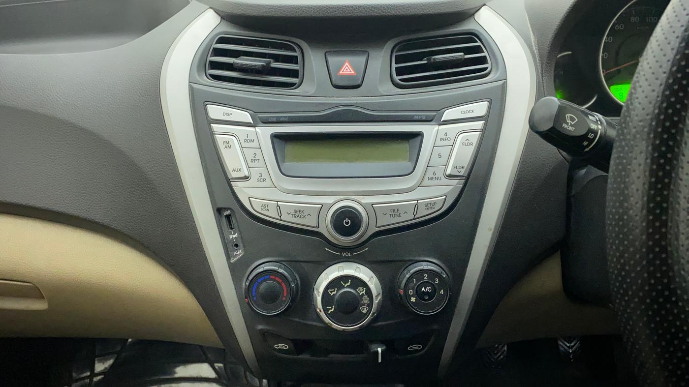 2016 Hyundai Eon SPORTZ, Petrol, Manual, 91,584 km, Air Conditioner