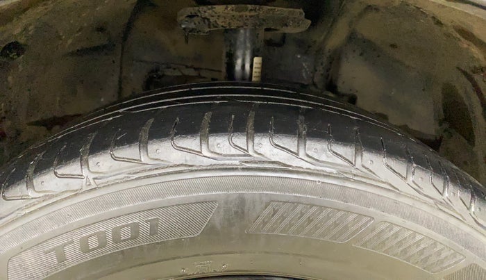 2023 Tata NEXON XZ PLUS PETROL SUNROOF, CNG, Manual, 75,459 km, Right Front Tyre Tread