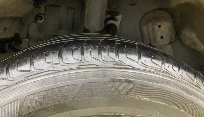 2023 Tata NEXON XZ PLUS PETROL SUNROOF, CNG, Manual, 75,459 km, Right Rear Tyre Tread