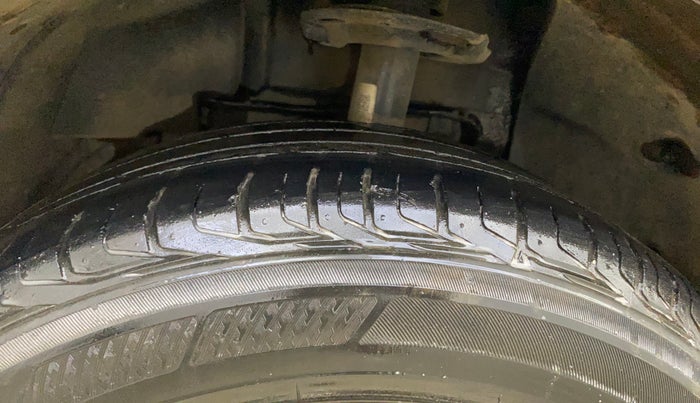 2023 Tata NEXON XZ PLUS PETROL SUNROOF, CNG, Manual, 75,459 km, Left Front Tyre Tread