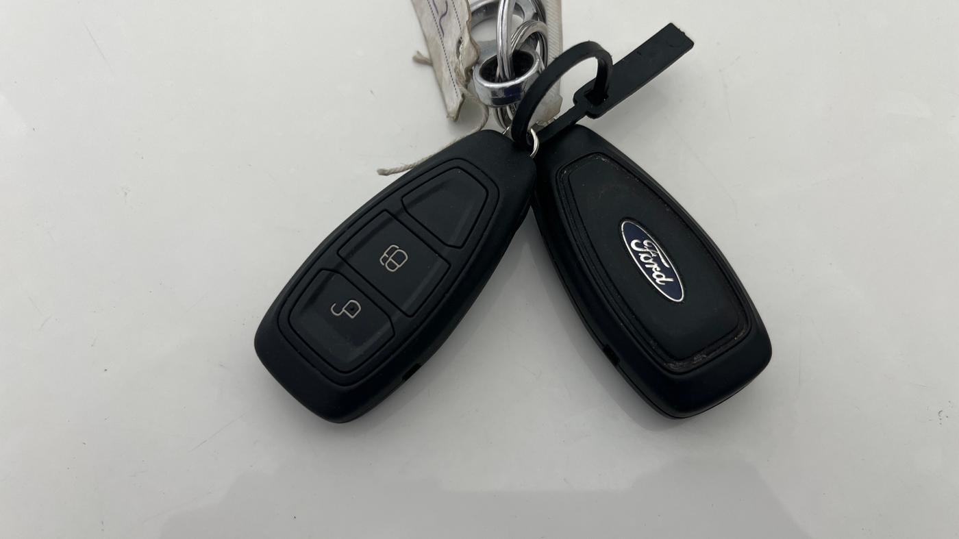 2016 Ford Ecosport TITANIUM 1.5L PETROL AT, Petrol, Automatic, 60,863 km, Key Close Up
