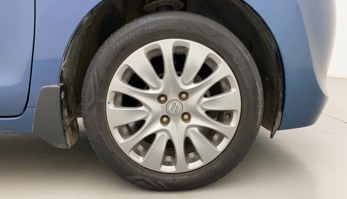 2017 Maruti Baleno ALPHA CVT PETROL 1.2, Petrol, Automatic, 44,469 km, Right Front Wheel