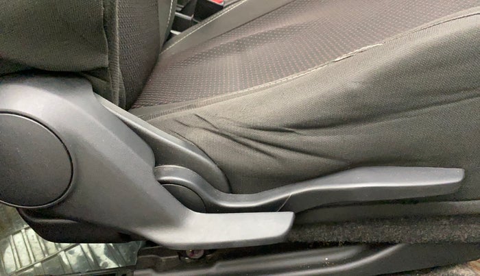2017 Maruti Baleno ALPHA CVT PETROL 1.2, Petrol, Automatic, 44,469 km, Driver Side Adjustment Panel