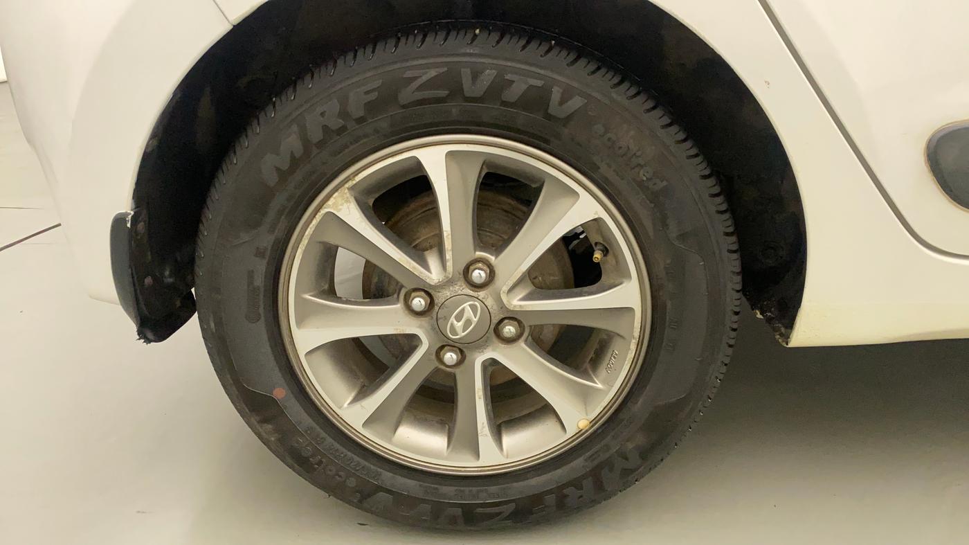 2015 Hyundai Grand i10 ASTA 1.2 KAPPA VTVT, Petrol, Manual, 18,516 km, Right Rear Wheel