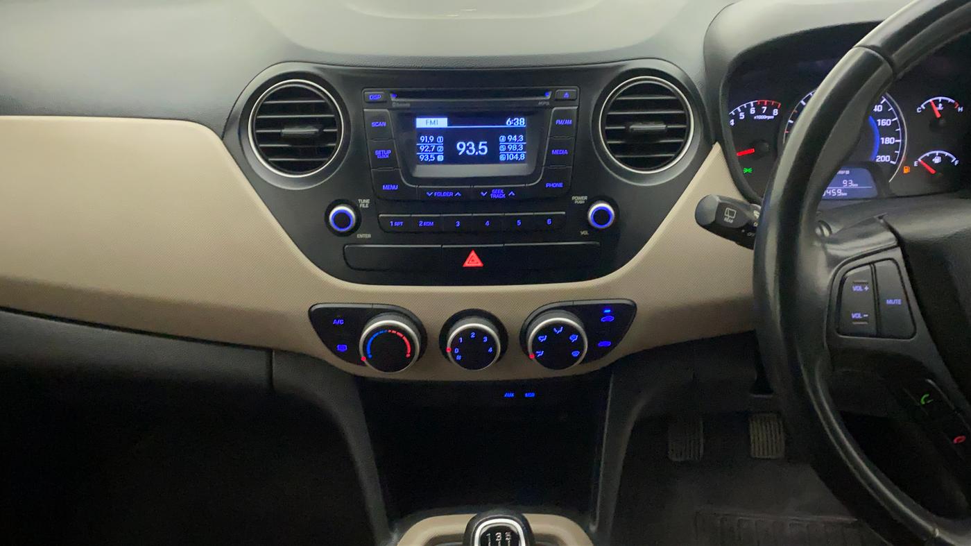 2015 Hyundai Grand i10 ASTA 1.2 KAPPA VTVT, Petrol, Manual, 18,516 km, Air Conditioner