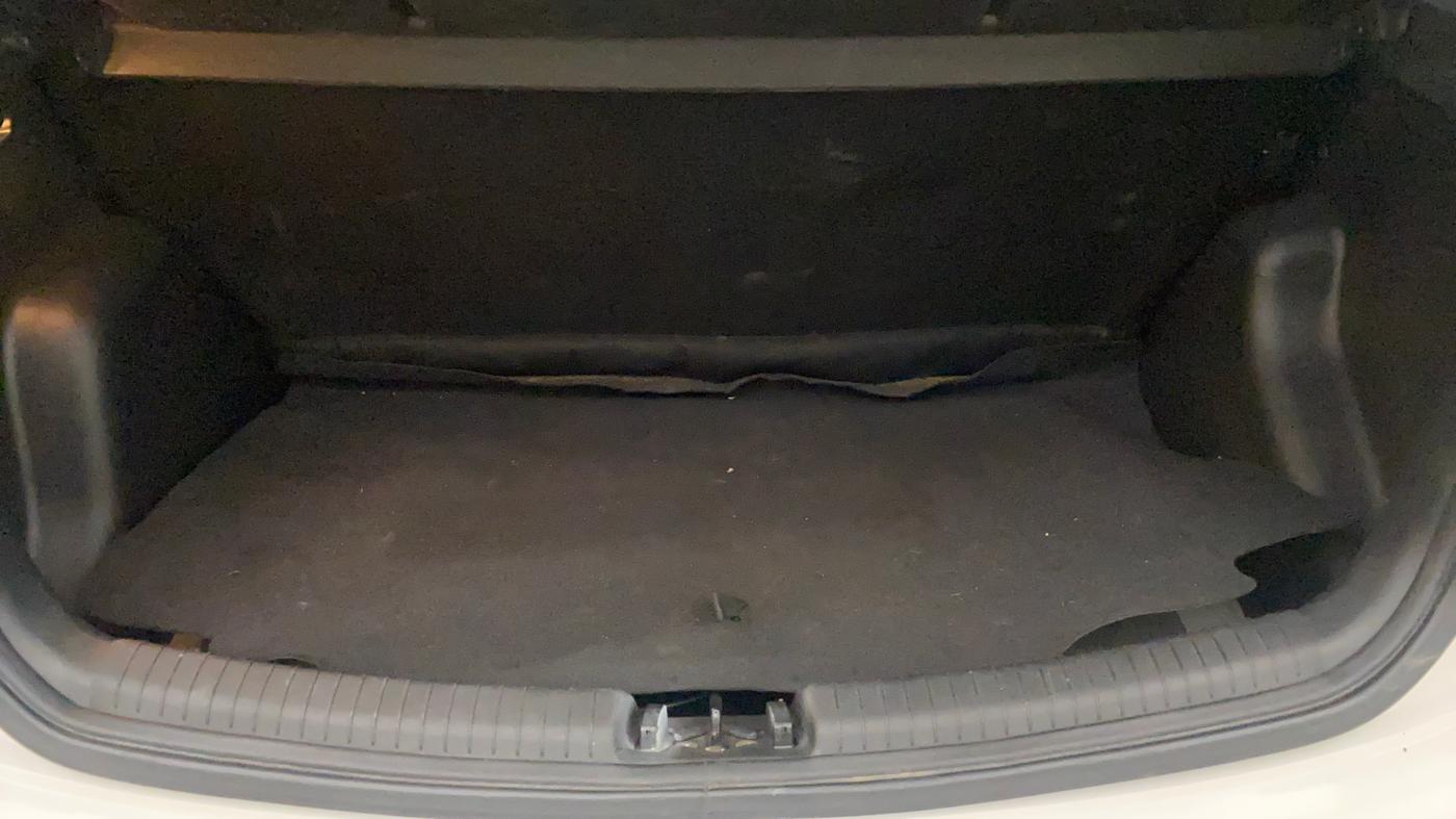 2015 Hyundai Grand i10 ASTA 1.2 KAPPA VTVT, Petrol, Manual, 18,516 km, Boot Inside