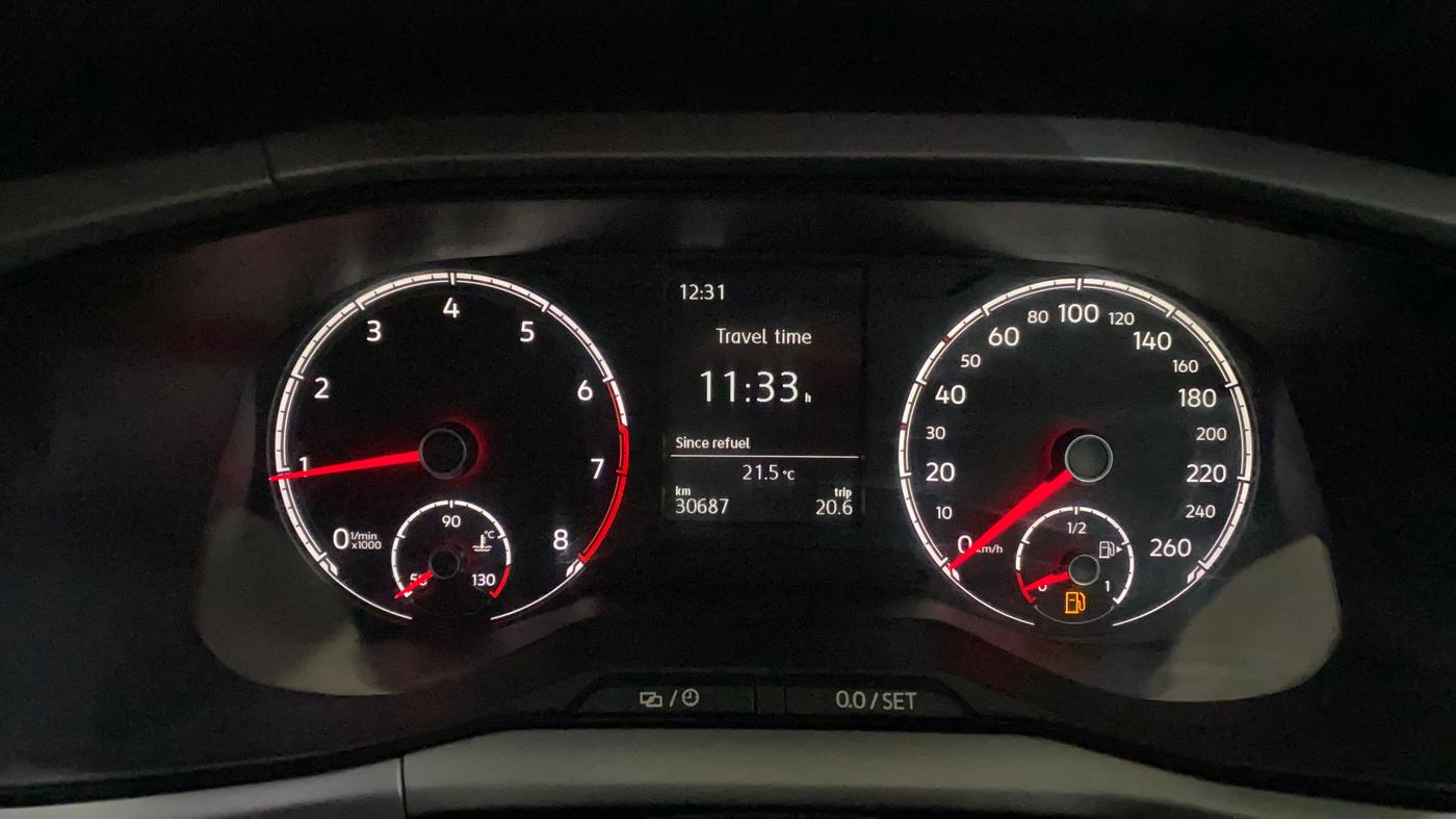 2024 Volkswagen TAIGUN HIGHLINE 1.0 TSI MT, Petrol, Manual, 30,689 km, Odometer Image