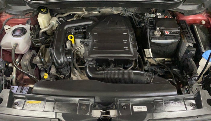 2024 Volkswagen TAIGUN HIGHLINE 1.0 TSI MT, Petrol, Manual, 30,678 km, Engine View