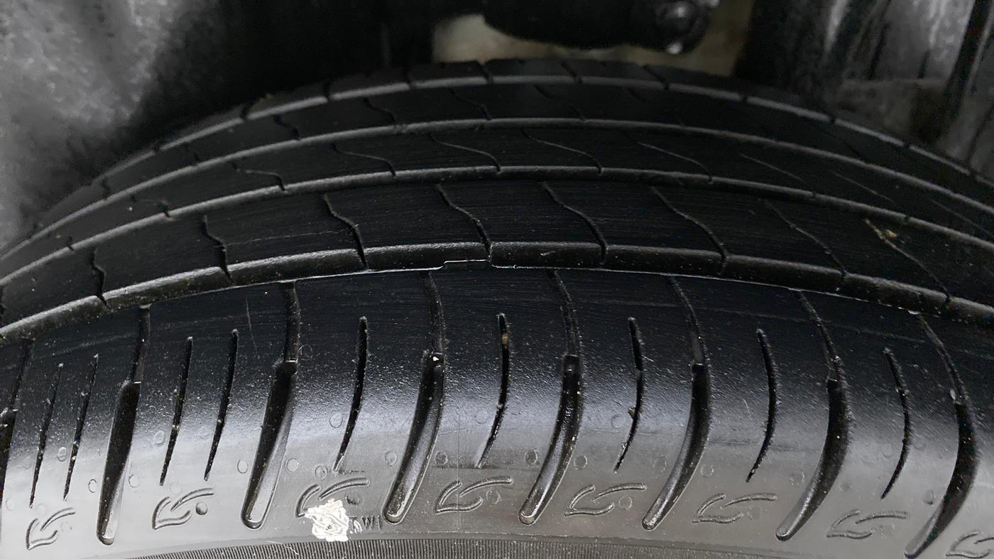 2021 Maruti Vitara Brezza VXI, Petrol, Manual, 6,903 km, Left Rear Tyre Tread