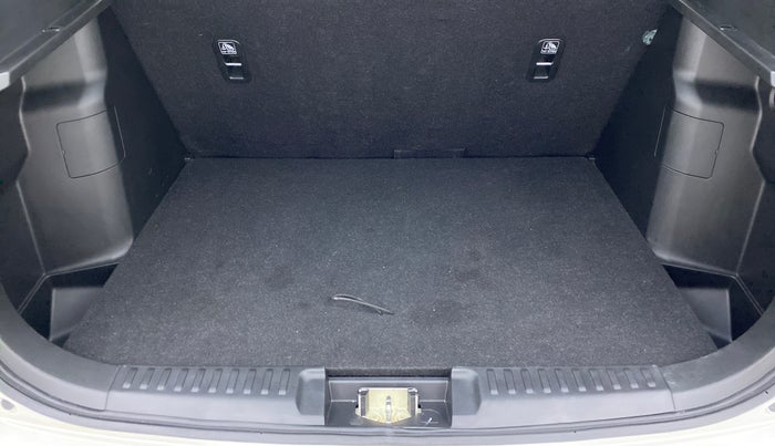 2021 Maruti Vitara Brezza VXI, Petrol, Manual, 6,903 km, Boot Inside