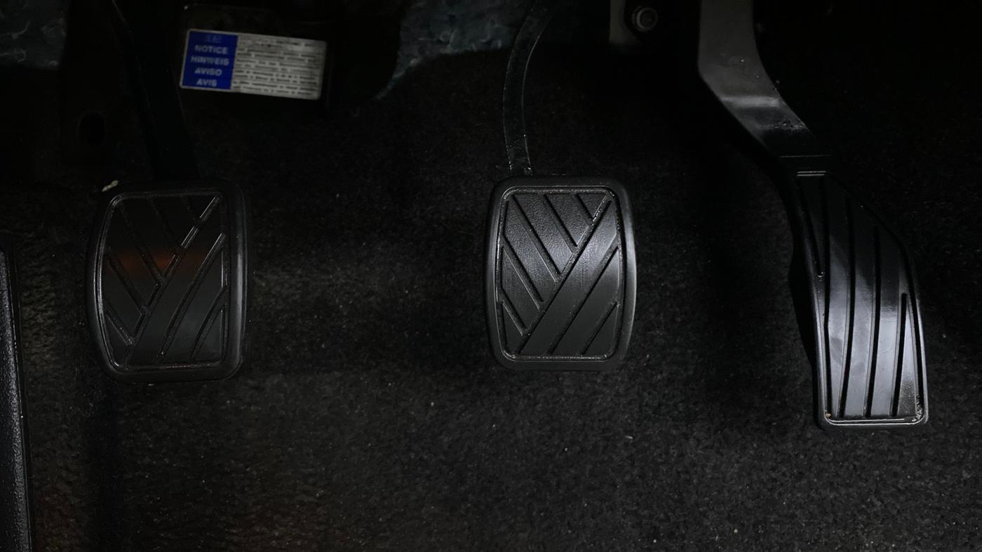 2021 Maruti Vitara Brezza VXI, Petrol, Manual, 6,903 km, Pedals