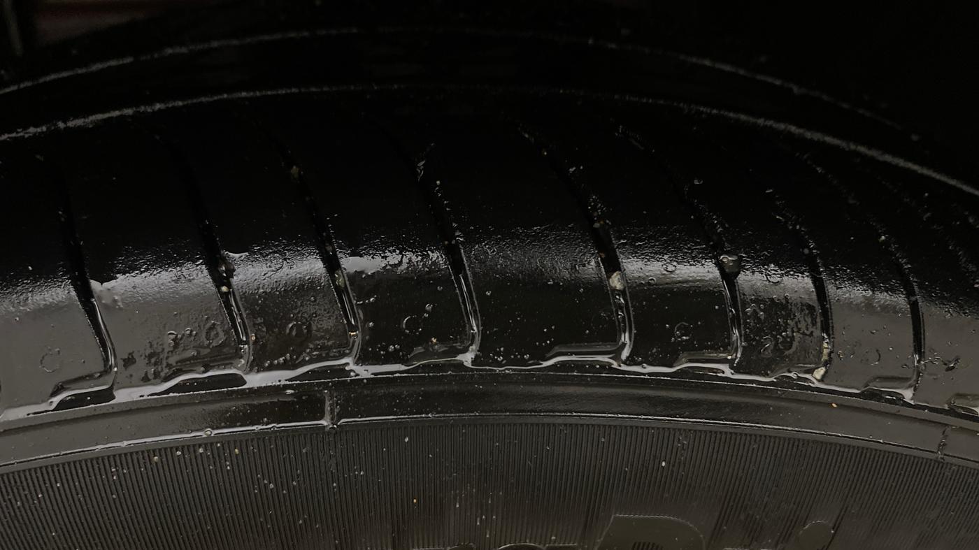 2025 Hyundai EXTER SX(O) CONNECT 1.2 AMT, Petrol, Automatic, 9,071 km, Left Front Tyre Tread