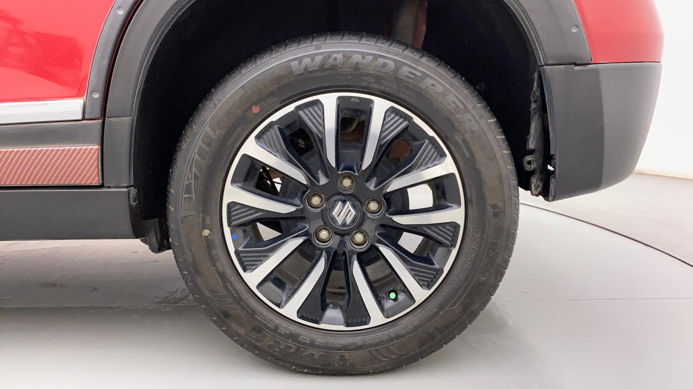 2020 Maruti Vitara Brezza ZXI PLUS AT DUAL TONE SHVS, Petrol, Automatic, 48,436 km, Left Rear Wheel