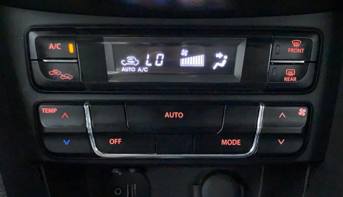 2020 Maruti Vitara Brezza ZXI PLUS AT DUAL TONE SHVS, Petrol, Automatic, 48,436 km, Automatic Climate Control