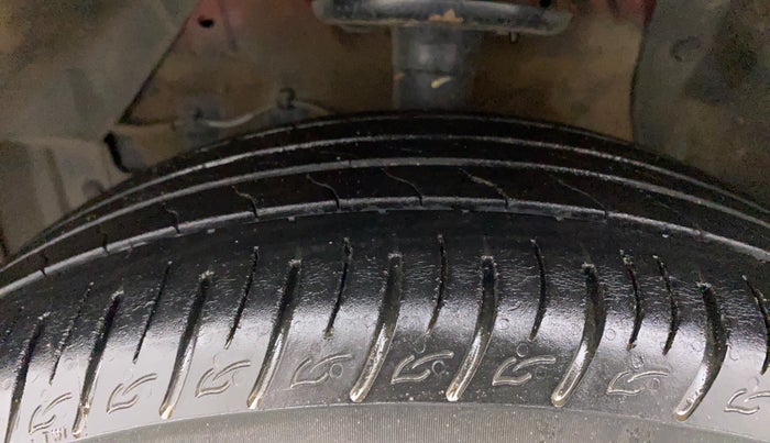 2020 Maruti Vitara Brezza ZXI PLUS AT DUAL TONE SHVS, Petrol, Automatic, 48,436 km, Left Front Tyre Tread