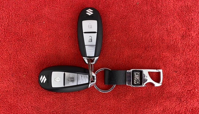 2020 Maruti Vitara Brezza ZXI PLUS AT DUAL TONE SHVS, Petrol, Automatic, 48,436 km, Key Close Up