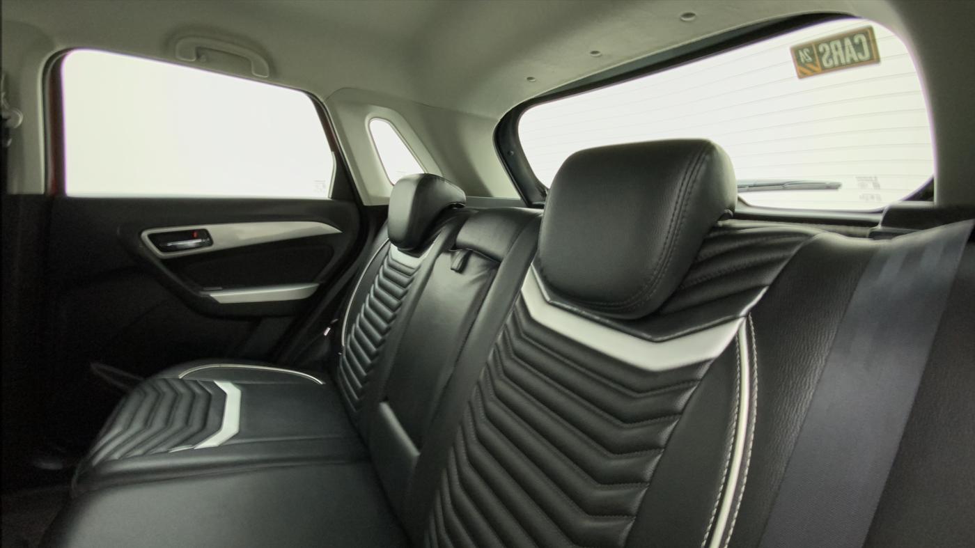 2020 Maruti Vitara Brezza ZXI PLUS AT DUAL TONE SHVS, Petrol, Automatic, 48,436 km, Right Side Rear Door Cabin