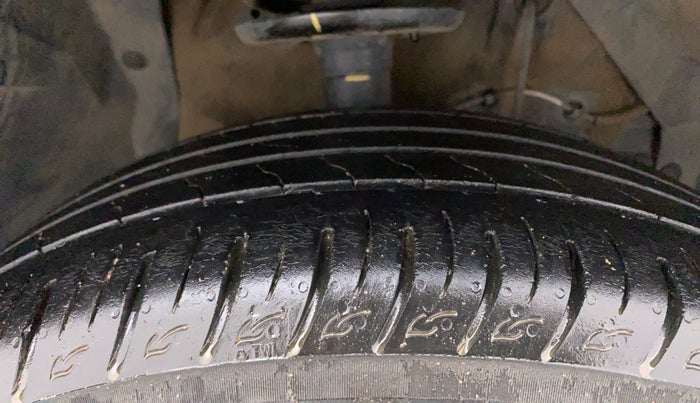 2020 Maruti Vitara Brezza ZXI PLUS AT DUAL TONE SHVS, Petrol, Automatic, 48,436 km, Right Front Tyre Tread