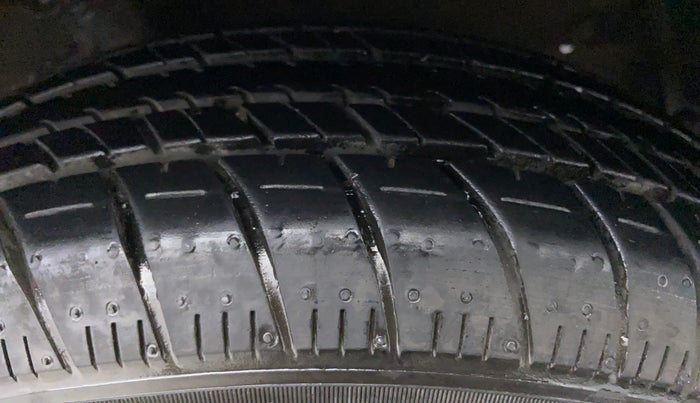 2020 Maruti Celerio ZXI OPT, Petrol, Manual, 15,560 km, Left Front Tyre Tread