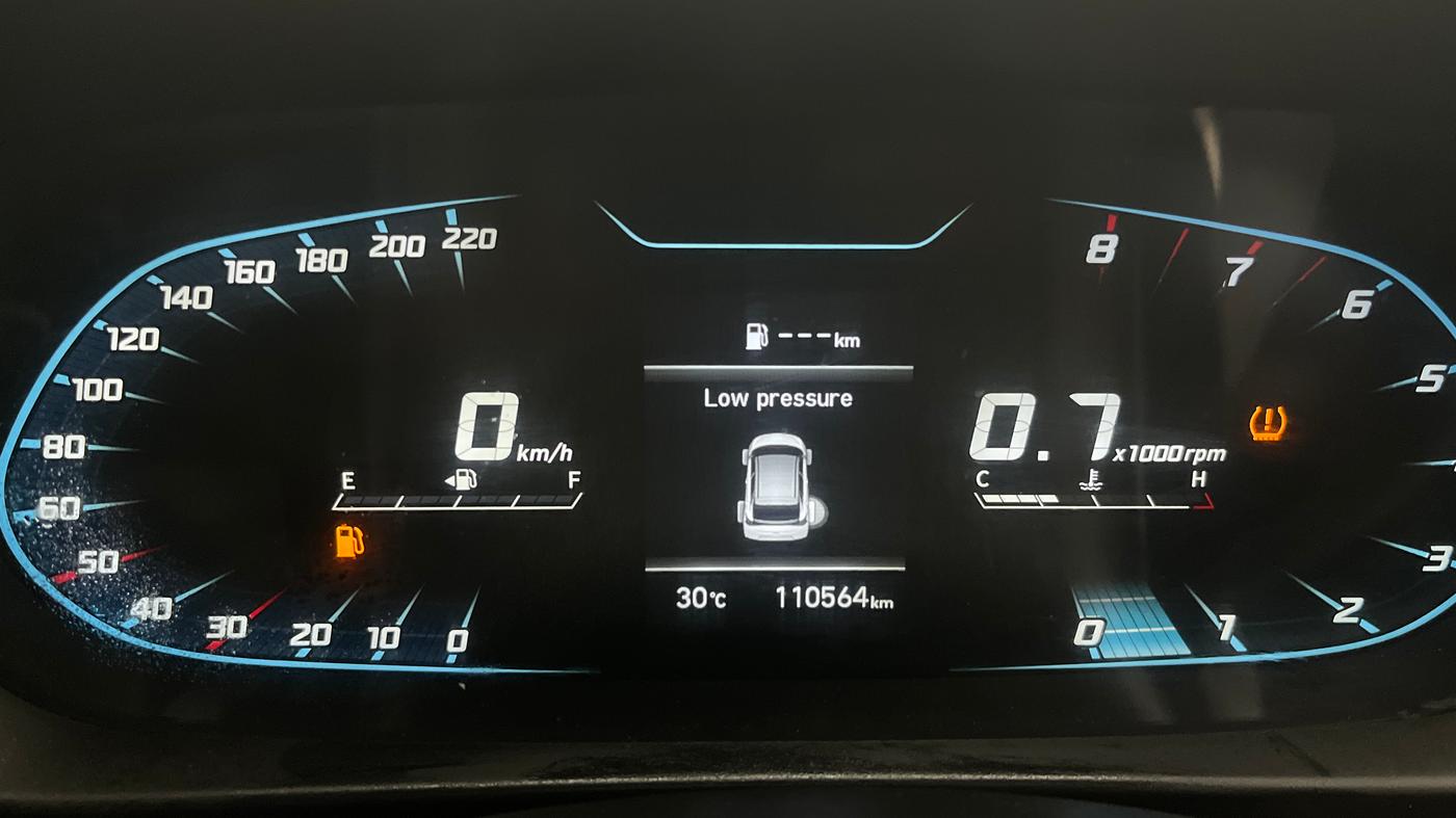 2021 Hyundai NEW I20 SPORTZ 1.2 MT, Petrol, Manual, 1,11,403 km, Odometer Image