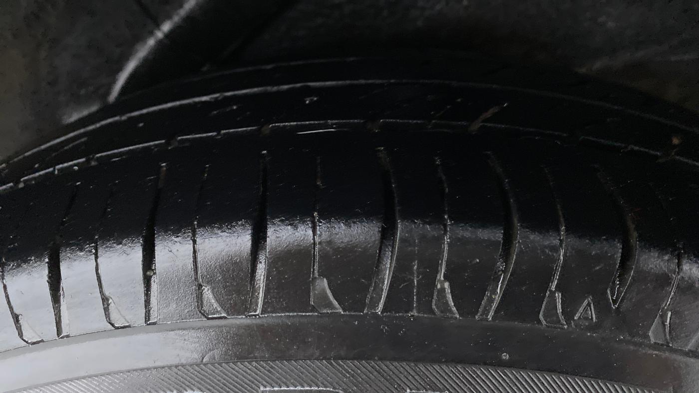 2011 Hyundai i10 ERA 1.1 IRDE, Petrol, Manual, 66,381 km, Left Rear Tyre Tread