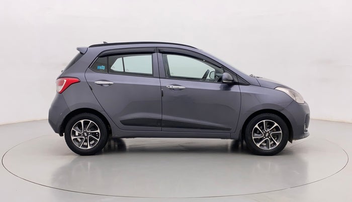 2017 Hyundai Grand i10 ASTA 1.2 KAPPA VTVT, Petrol, Manual, 1,33,532 km, Right Side View