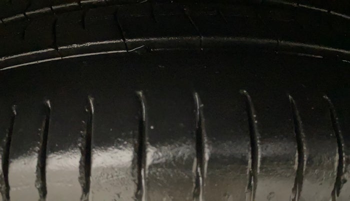 2023 Maruti New Wagon-R ZXI 1.2 AMT, Petrol, Automatic, 19,117 km, Right Front Tyre Tread