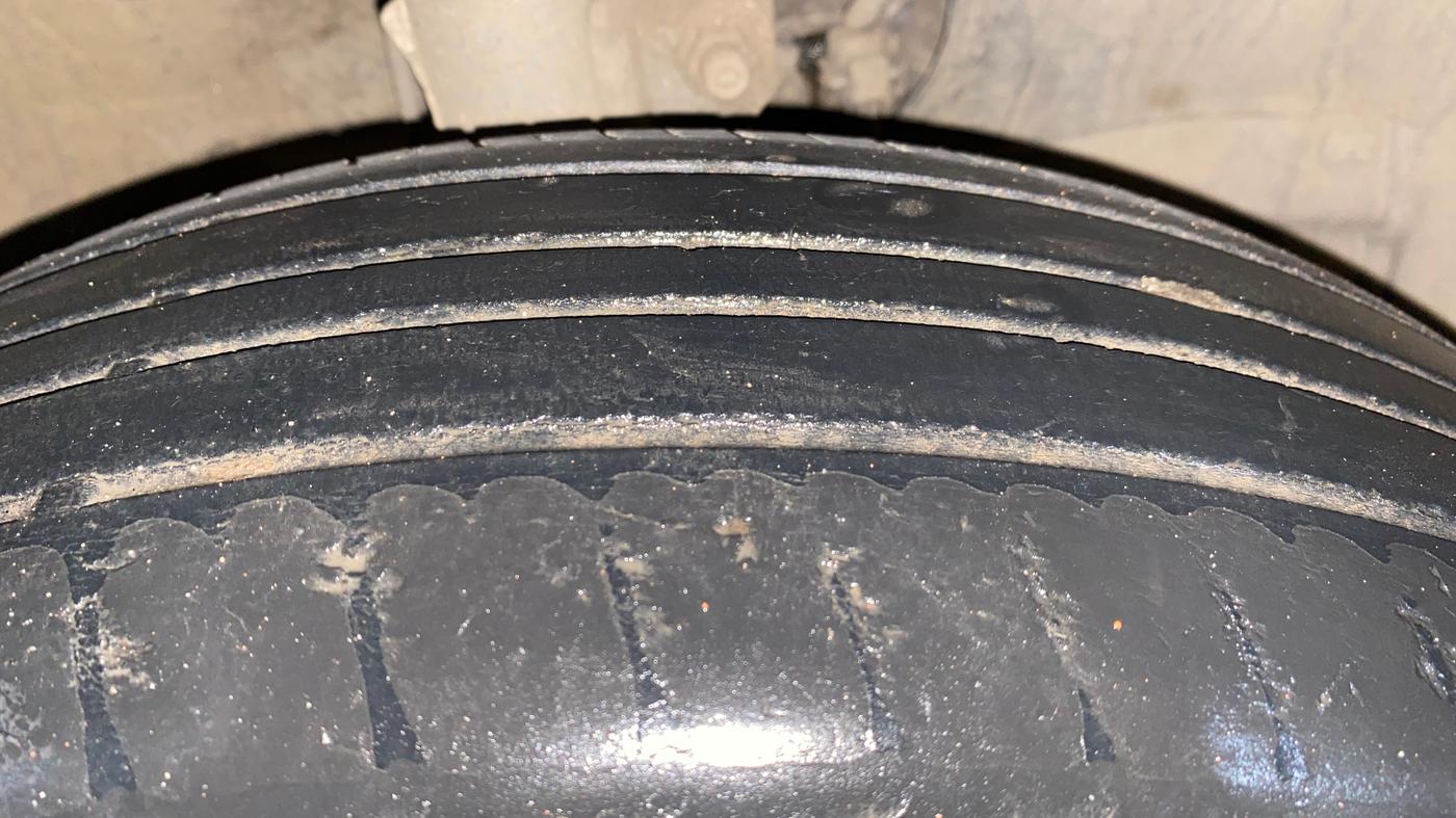 2022 Maruti New Wagon-R LXI CNG (O) 1.0, CNG, Manual, 47,372 km, Right Front Tyre Tread